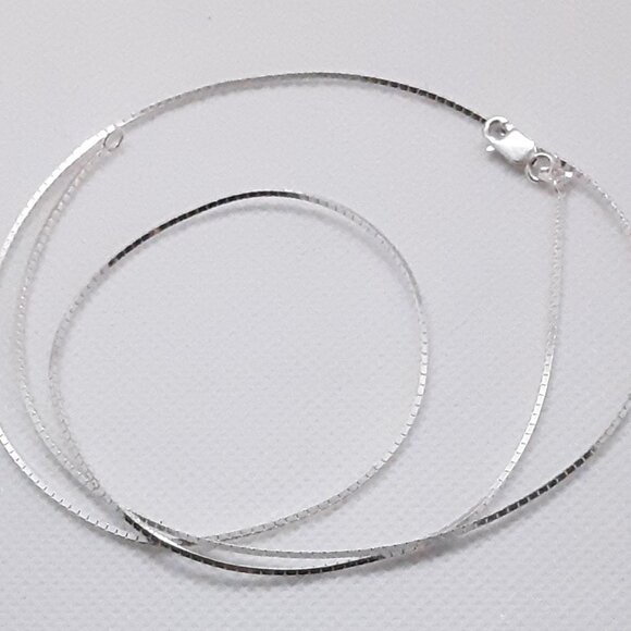 24 Inch Sterling Silver Box Snake Chain - Picture 1 of 6